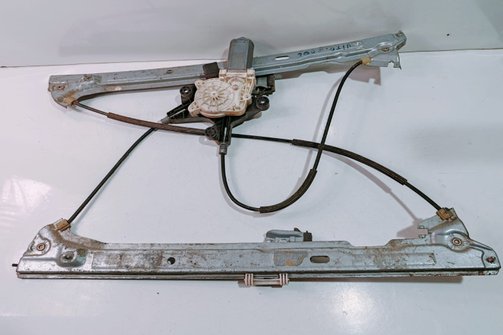 Macara Geam+Motoras 972230105 / 928795102 Mercedes-Benz Vito W639 [2003 - 2010]