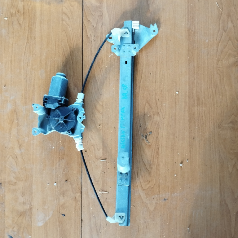 Macara Geam Nissan Primera (P12, Wp12) 2002-2007 4 Portiere Spate Dreapta Electrica