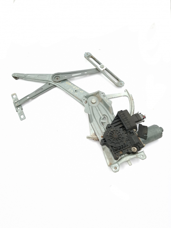 Macara Geam Opel Zafira A (F75) 1999-2005 Fata Dreapta Electrica 90579572, 90 579 572, 0130821769, 0 130 821 769, 1611002190, 944182502 Brose, Bosch