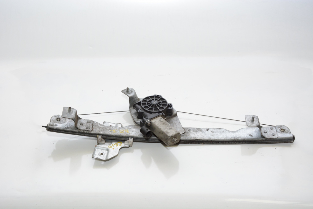Macara Geam Renault Clio 2 / Symbol 1 1998-2008 4 Portiere Fata Dreapta Electrica 128000842
