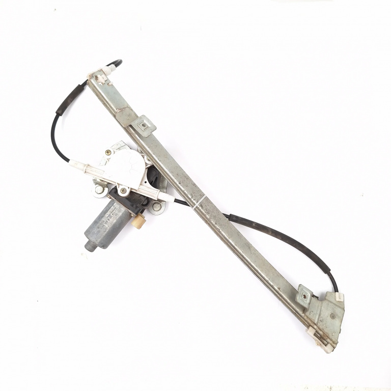 Macara Geam Renault Megane 1 1995-2002 Fata Dreapta Electrica 0130821721, 64098346M Bosch
