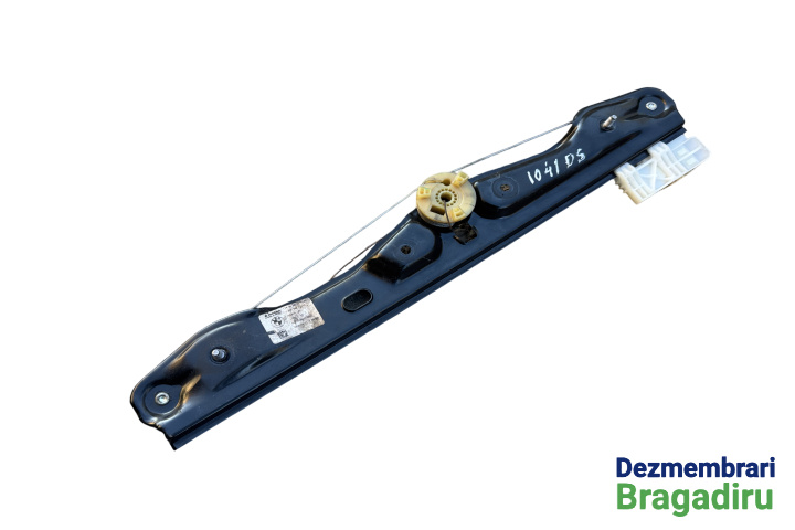 Macara geam spate dreapta electrica Cod: 7242556 7242556 BMW Seria 1 F20/F21 [2011 - 2015] Hatchback 5-usi 120d MT (184 hp) Pachet M Cod motor: N47D20C