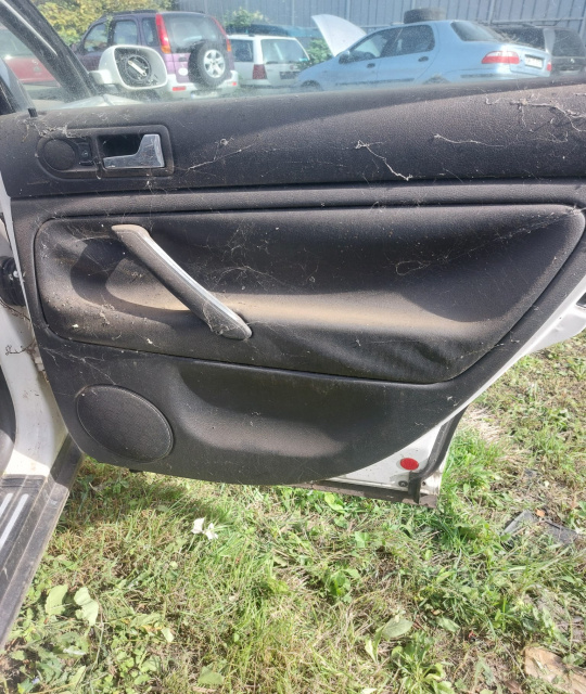 Macara geam spate dreapta electrica Volkswagen VW Passat B5.5 [facelift] [2000 - 2005] wagon 2.8 4Motion AT (193 hp)