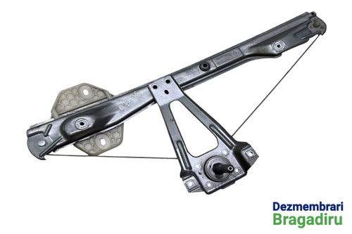 Macara geam spate dreapta manuala 7700434304 Renault Clio 2 [facelift] [2001 - 2005] Hatchback 5-usi...