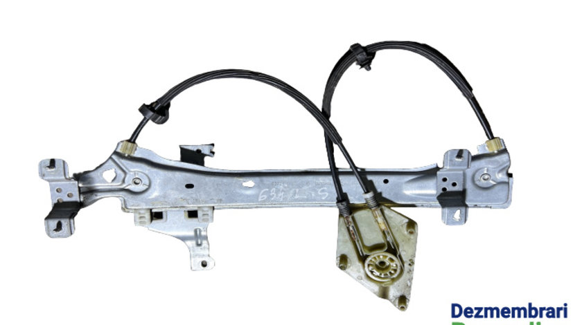 Macara geam spate stanga electrica Renault Megane 3 [2008 - 2014] Hatchback 5-usi 1.5 dCi MT (86 hp)