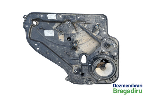 Macara geam spate stanga manuala Cod: 5K4839729G 5K4839729G Volkswagen VW Golf 6 [2008 - 2015] Hatch...