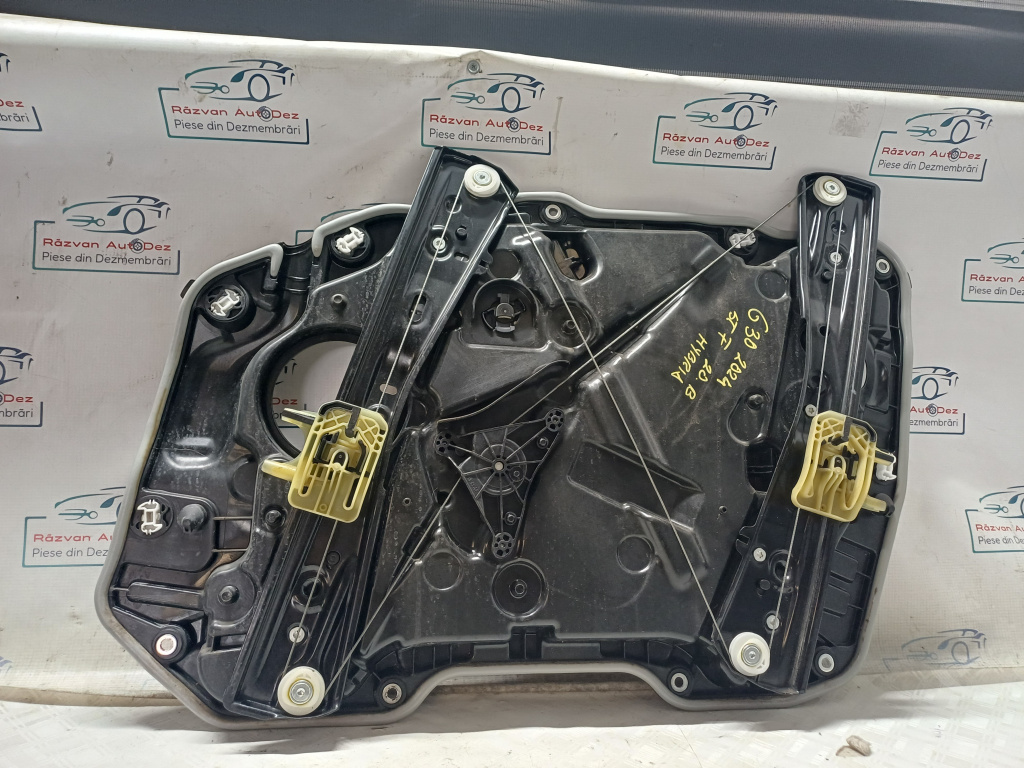 Macara geam stânga fata BMW Seria 3 G20 2.0 Hybrid 2024, 743223112 / 8495865