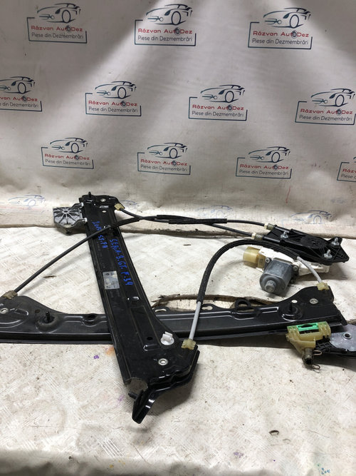 Macara geam stânga fata BMW Seria 3 GT F34 - Benzina 2015, -