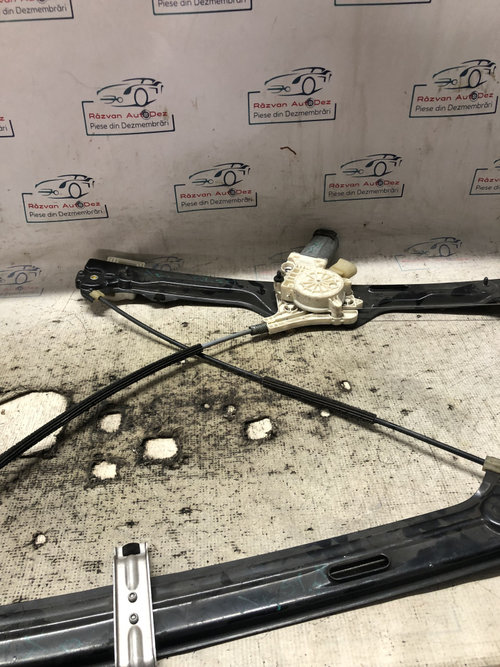 Macara geam stânga fata BMW X5 E70 2009