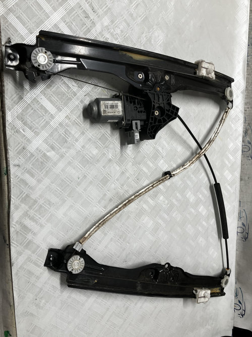 Macara geam stânga fata Citroen DS5 - Benzina 2015, -