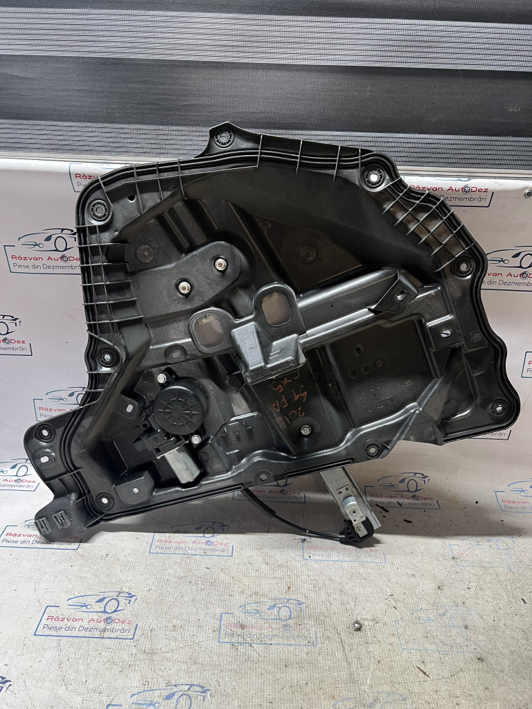 Macara geam stânga fata Mazda CX-5 2012