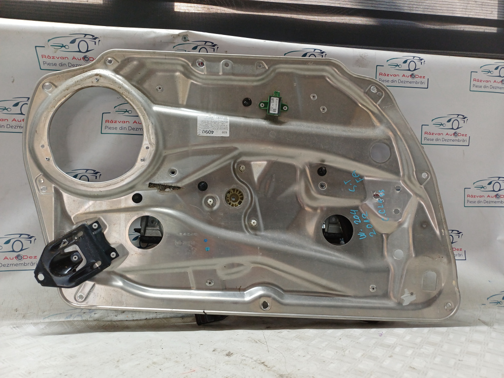 Macara geam stânga fata Mercedes C-Class W204 - Motorina 2012, A1729056100