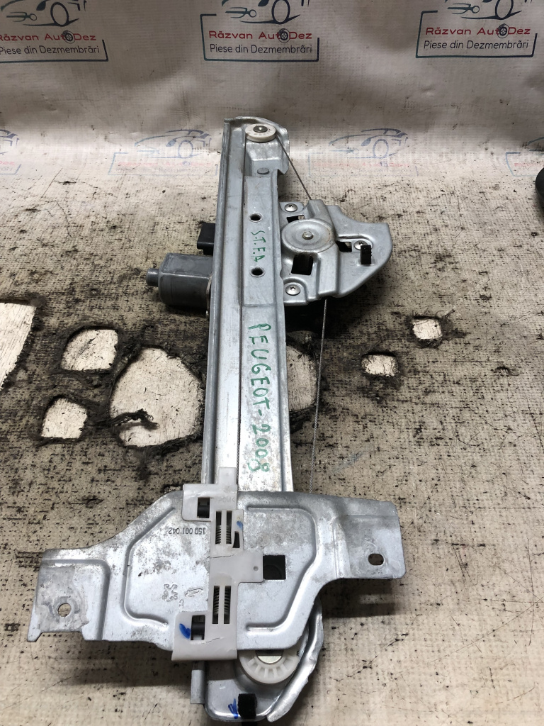 Macara geam stânga fata Peugeot 2008 2015, 9816401780