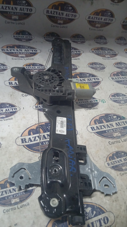 Macara geam stânga fata Renault Kadjar 2016, 807215503R