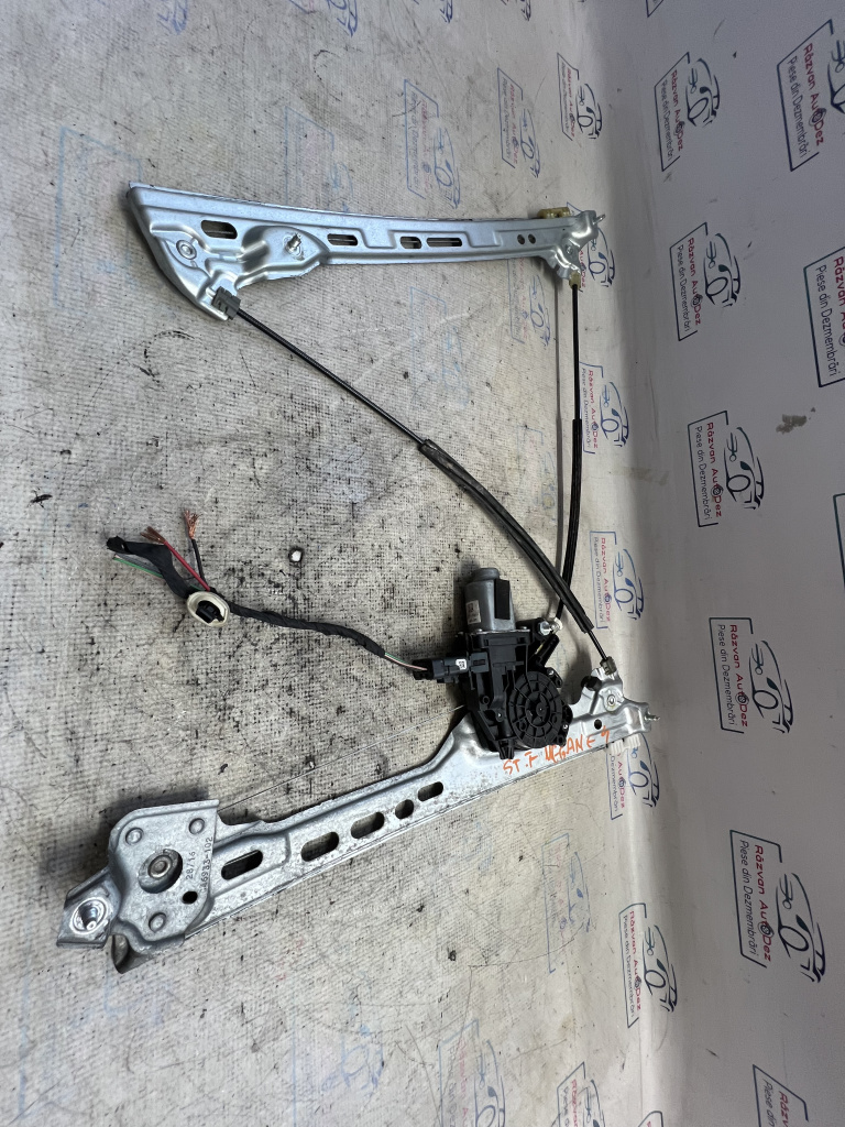 Macara geam stânga fata Renault Megane 4 2016