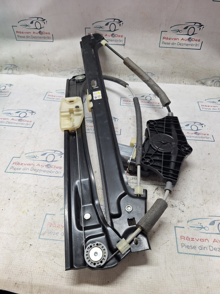 Macara geam stânga fata Skoda Kodiaq - Motorina 2018, 5Q0959801B / 565837461