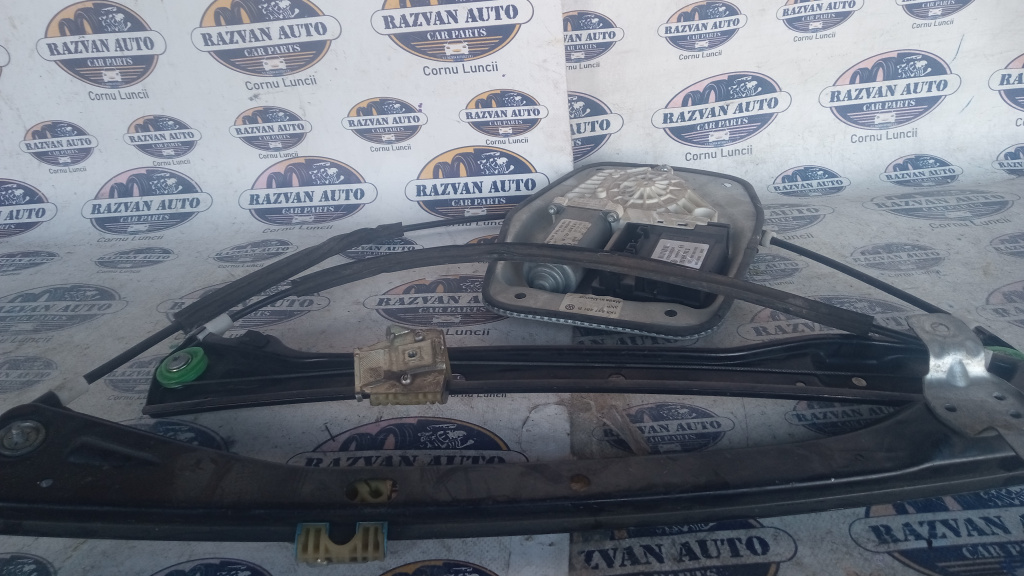 Macara geam stânga fata Volkswagen Jetta 2006, 1K5837461B