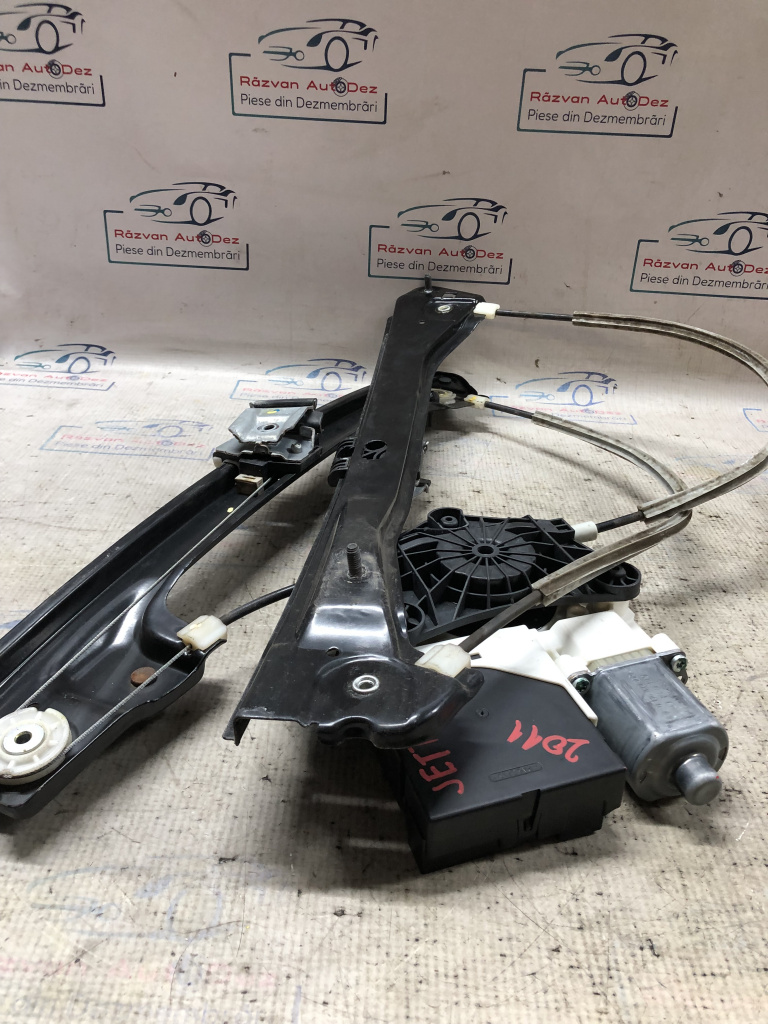 Macara geam stânga fata Volkswagen Jetta 2011, 5C6837461E / 561959702A