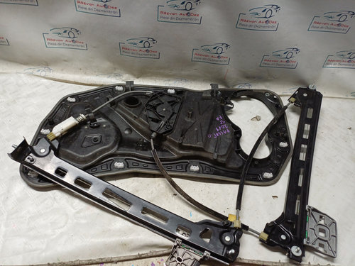 Macara geam stânga fata Volkswagen Passat CC - Motorina 2010, 3C8837746M