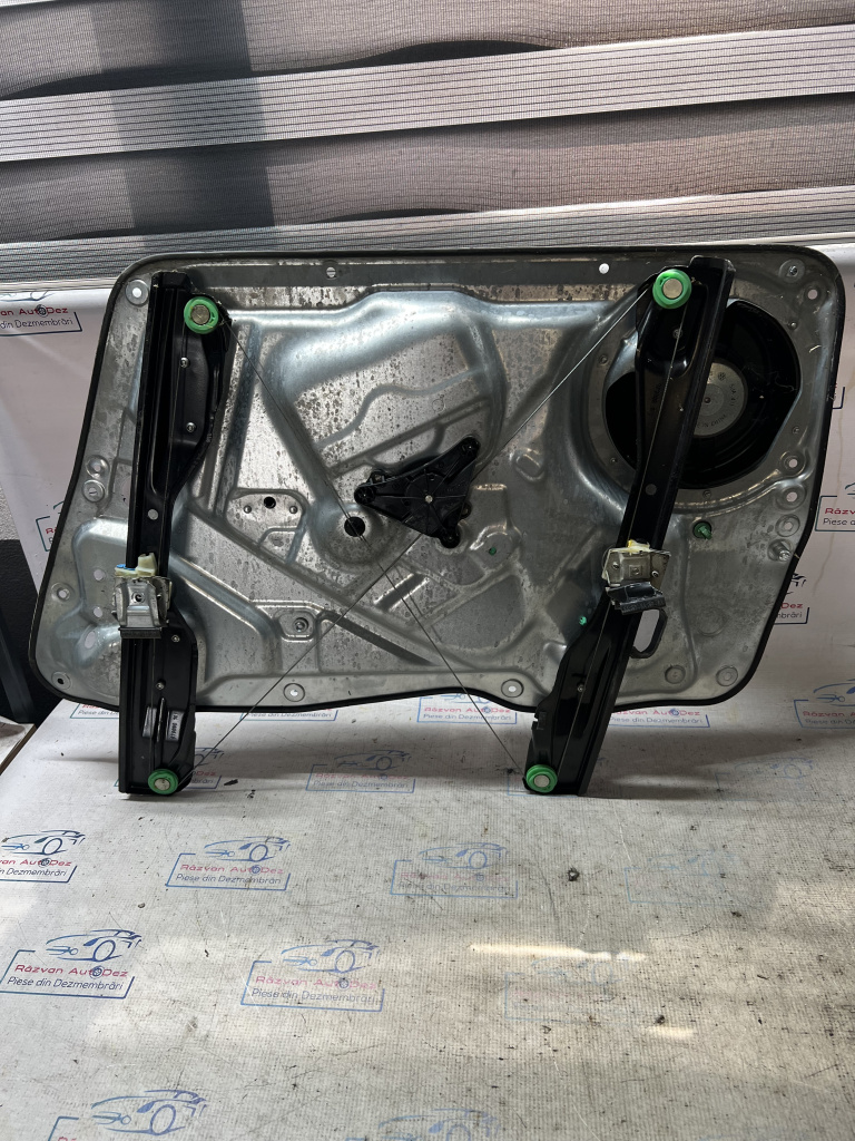 Macara geam stânga fata Volkswagen Tiguan 2014, 5N2837729F