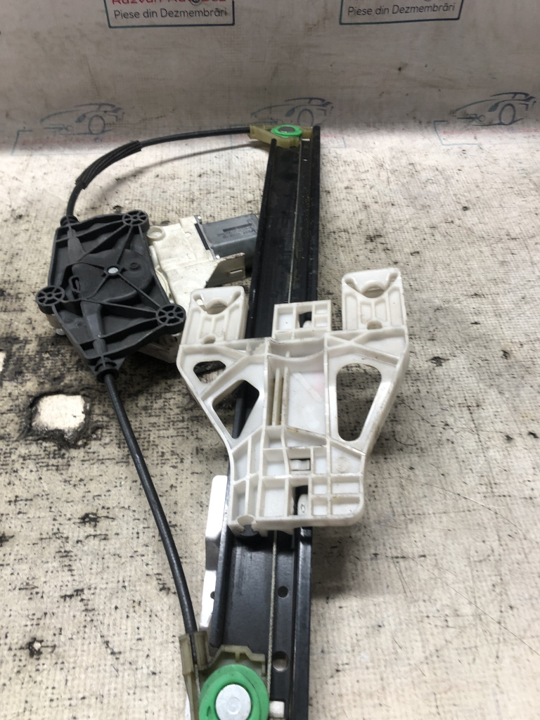 Macara geam stânga spate Audi A4 B8 2008