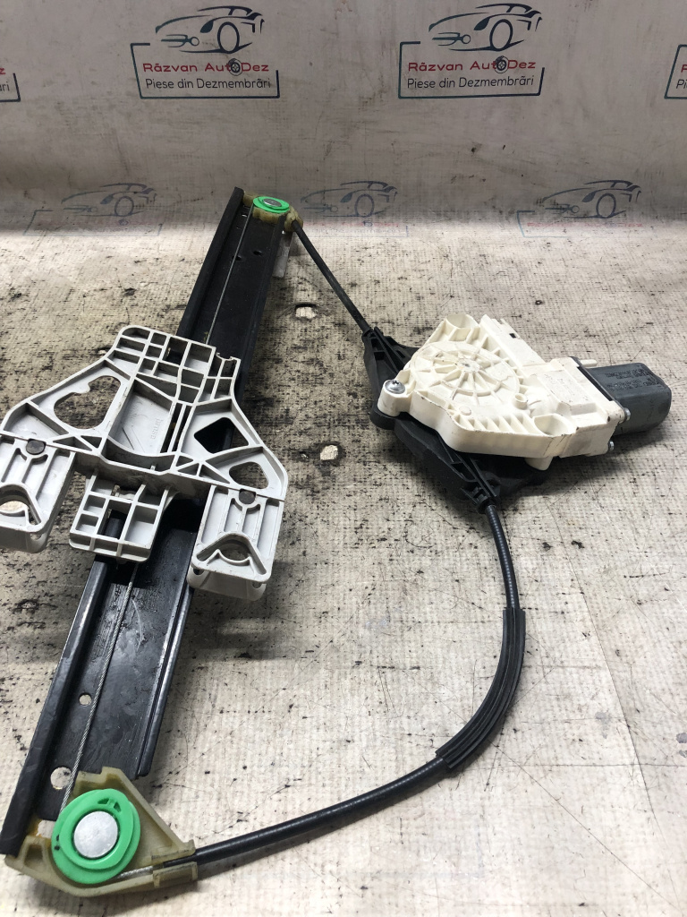 Macara geam stânga spate Audi A4 B8 2012