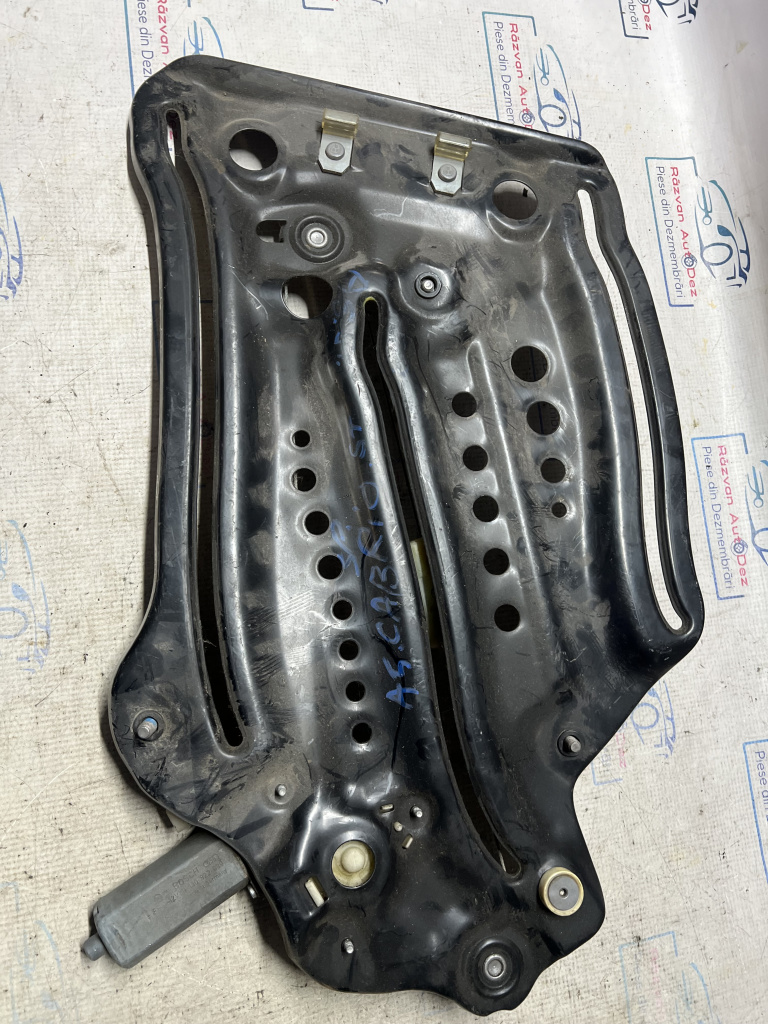 Macara geam stânga spate Audi A5 Cabrio 2009, 8F0839397C