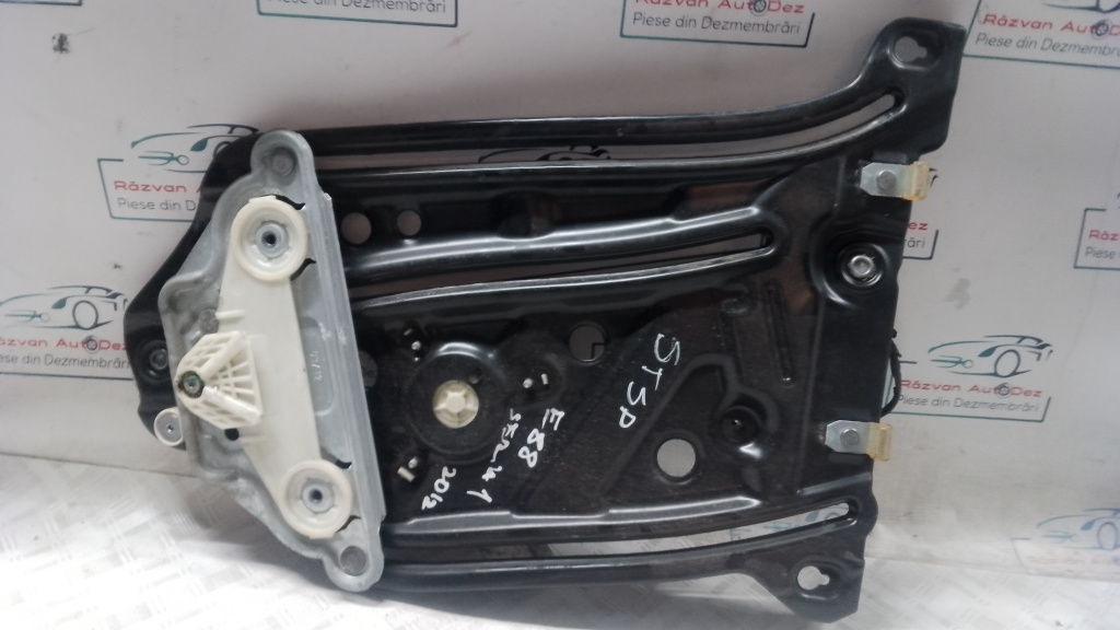 Macara geam stânga spate BMW Seria 1 E88 - Motorina 2012, 716559308