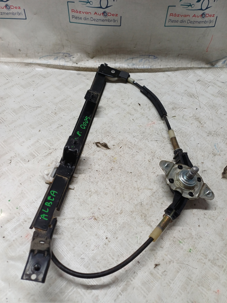 Macara geam stânga spate Fiat Albea - Motorina 2005, -