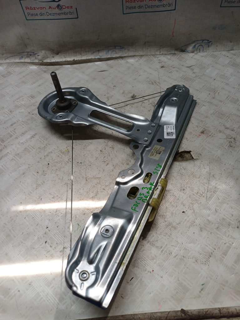 Macara geam stânga spate Ford Focus 3 Break - Benzina 2015, BM51A27001AC