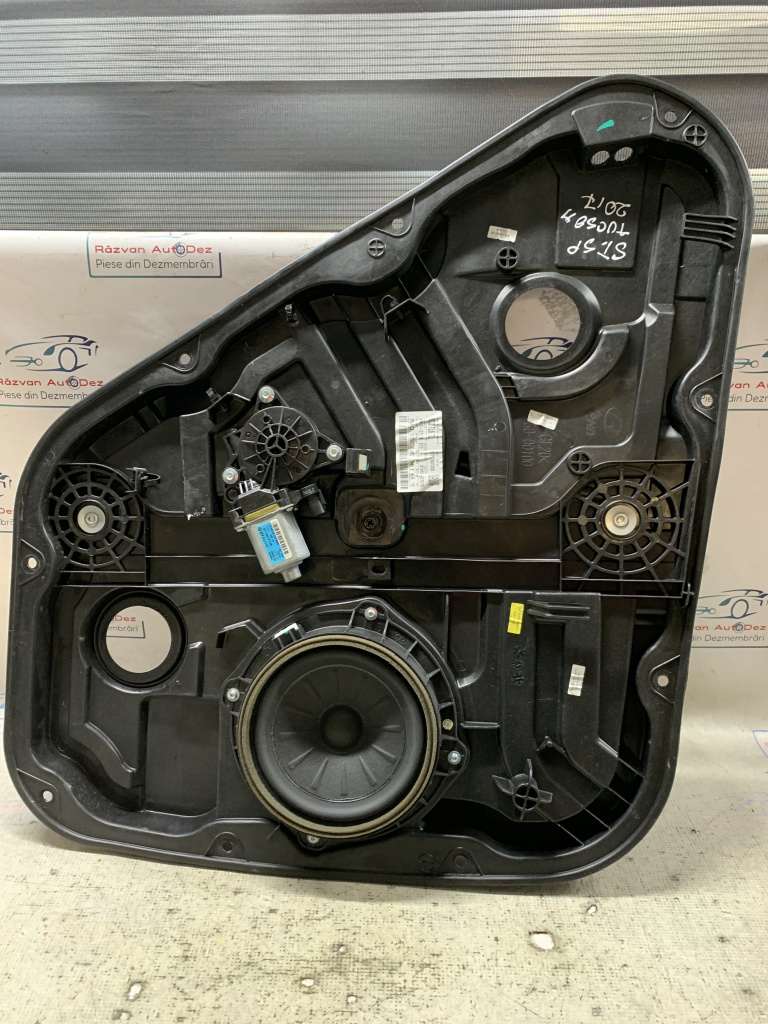 Macara geam stânga spate Hyundai Tucson - Motorina 2017, 83470D7110