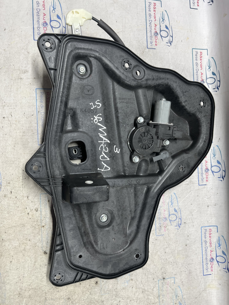 Macara geam stânga spate Mazda 3 2014, BHN97397XA