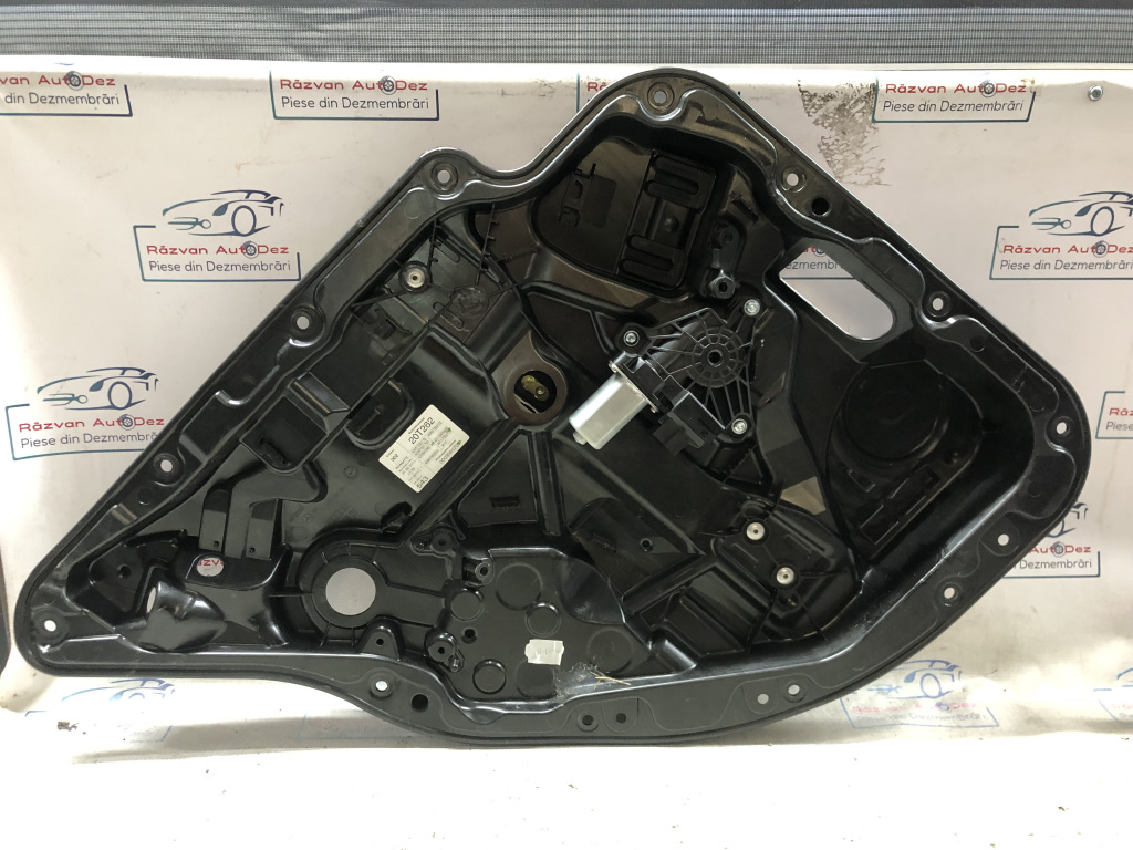 Macara geam stânga spate Mercedes A-Class - Motorina 2015, A2057300179