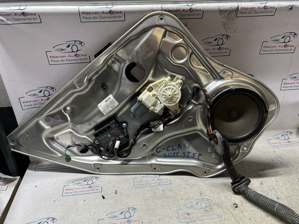 Macara geam stânga spate Mercedes C-Class W204 2011, A2048204302