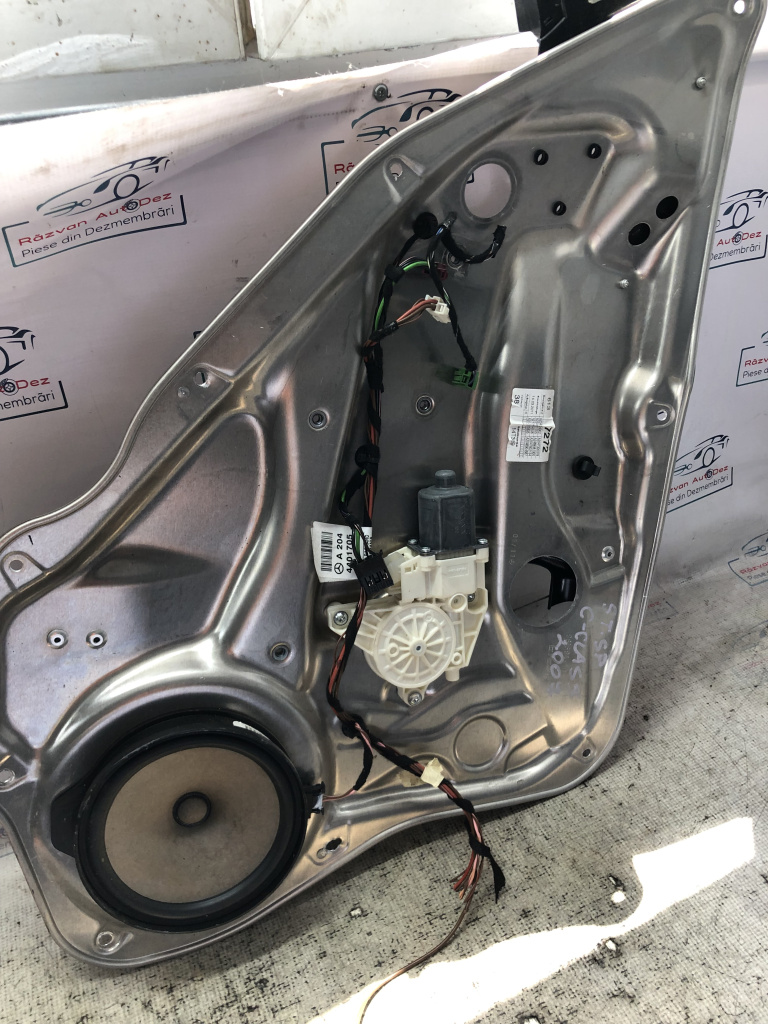 Macara geam stânga spate Mercedes C-Class W204 2007, A2044401705