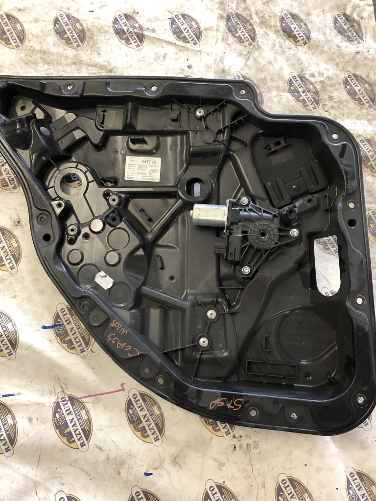 Macara geam stânga spate Mercedes C Class W205 2015, A2057300179