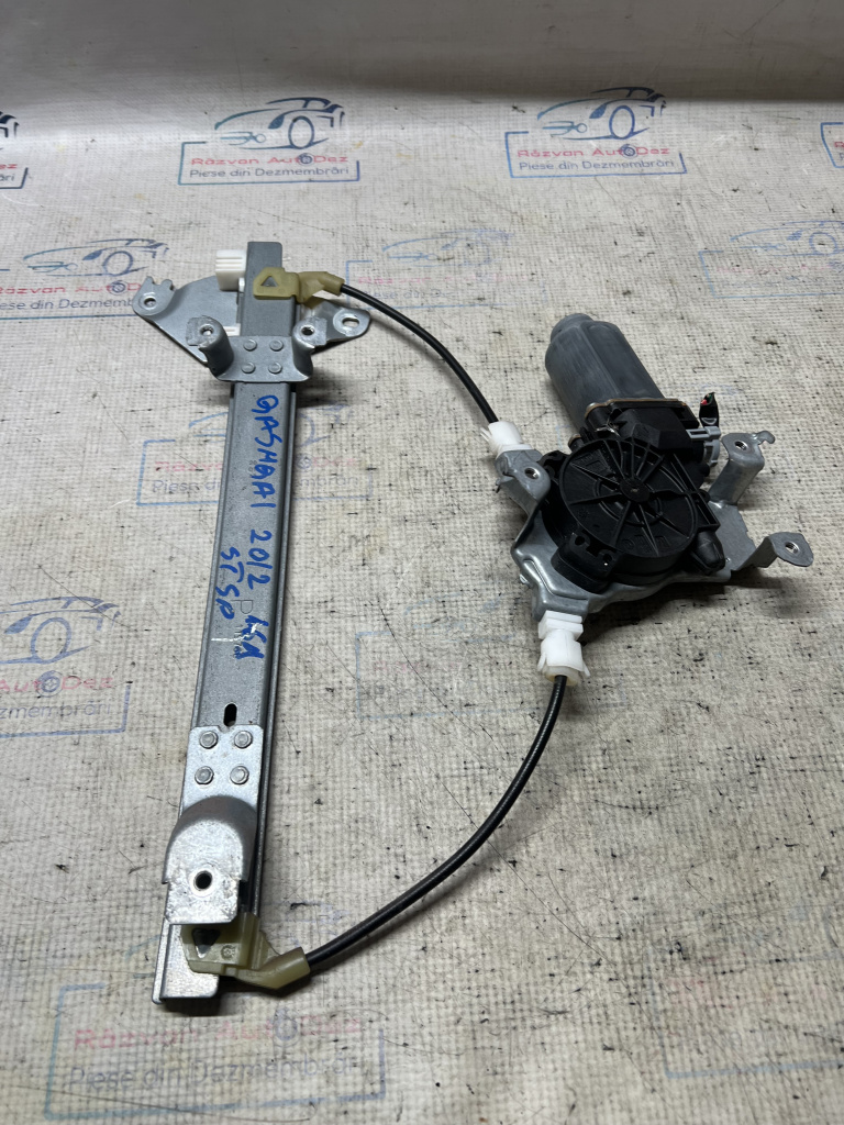 Macara geam stânga spate Nissan Qashqai 2012