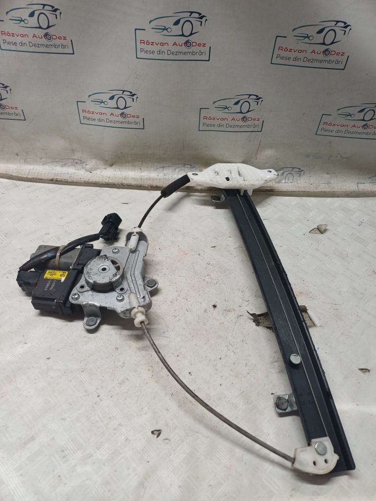 Macara geam stânga spate Opel Antara - Motorina 2012, 96862939