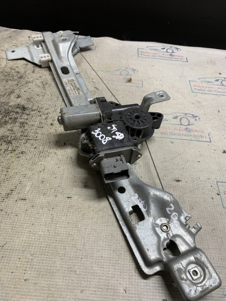 Macara geam stânga spate Peugeot 3008 - Motorina 2010, 9682808780