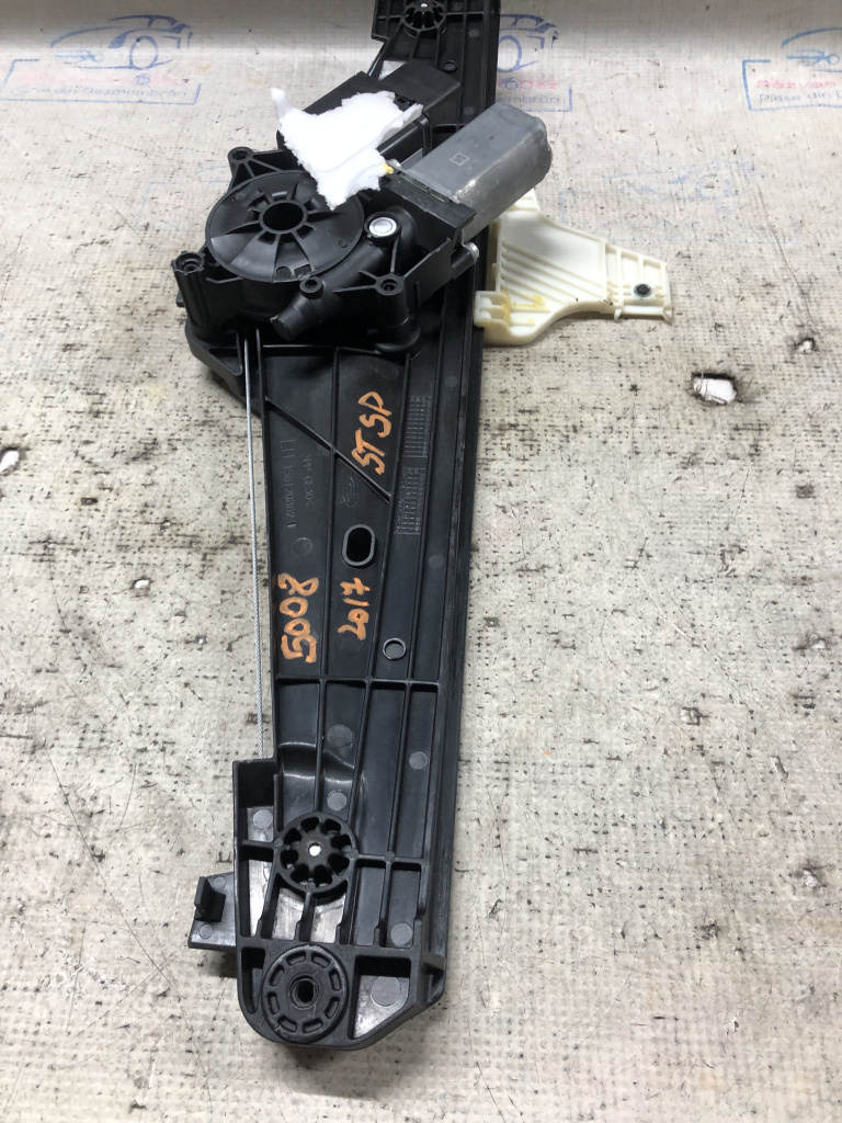 Macara geam stânga spate Peugeot 5008 - Motorina 2017, 9830389180