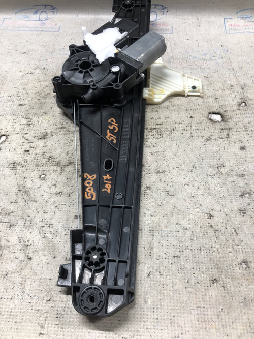 Macara geam stânga spate Peugeot 5008 - Motorina 2017, 9830389180
