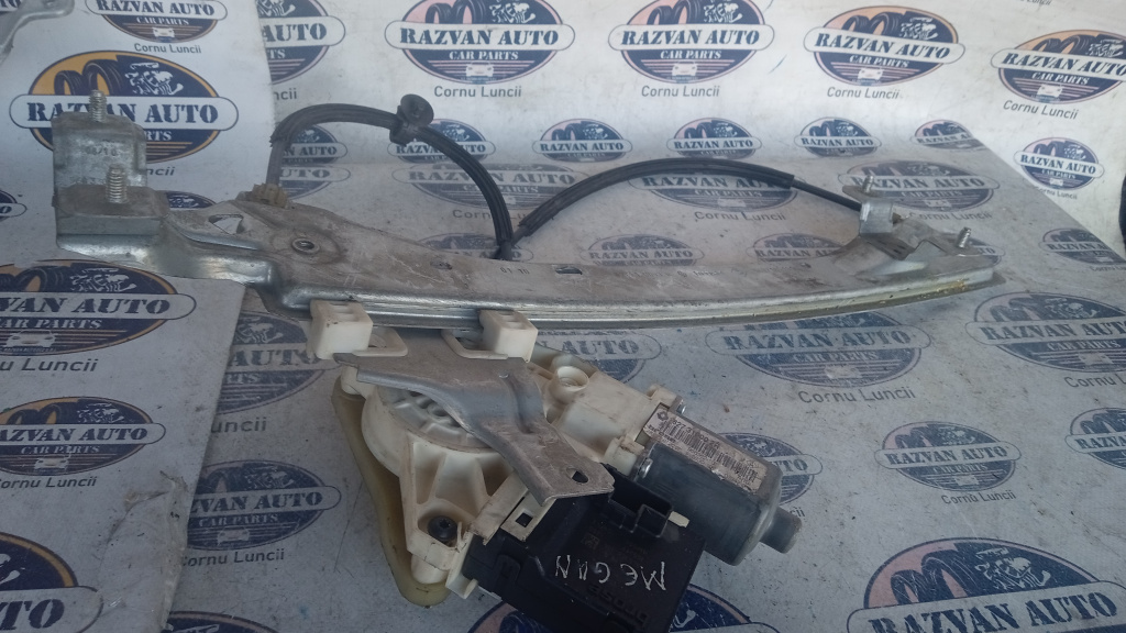 Macara geam stânga spate Renault Megane 2010, 827310002R