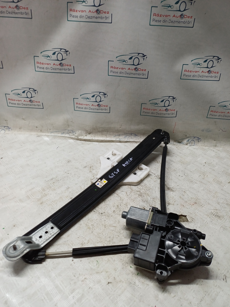 Macara geam stânga spate Seat Ateca - Motorina 2018, 5Q0959811E