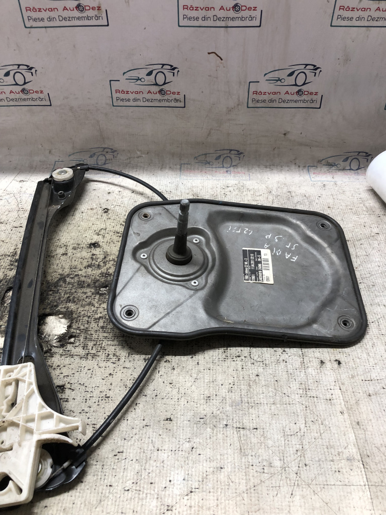 Macara geam stânga spate Skoda Fabia 2 2012, 5J4839401B