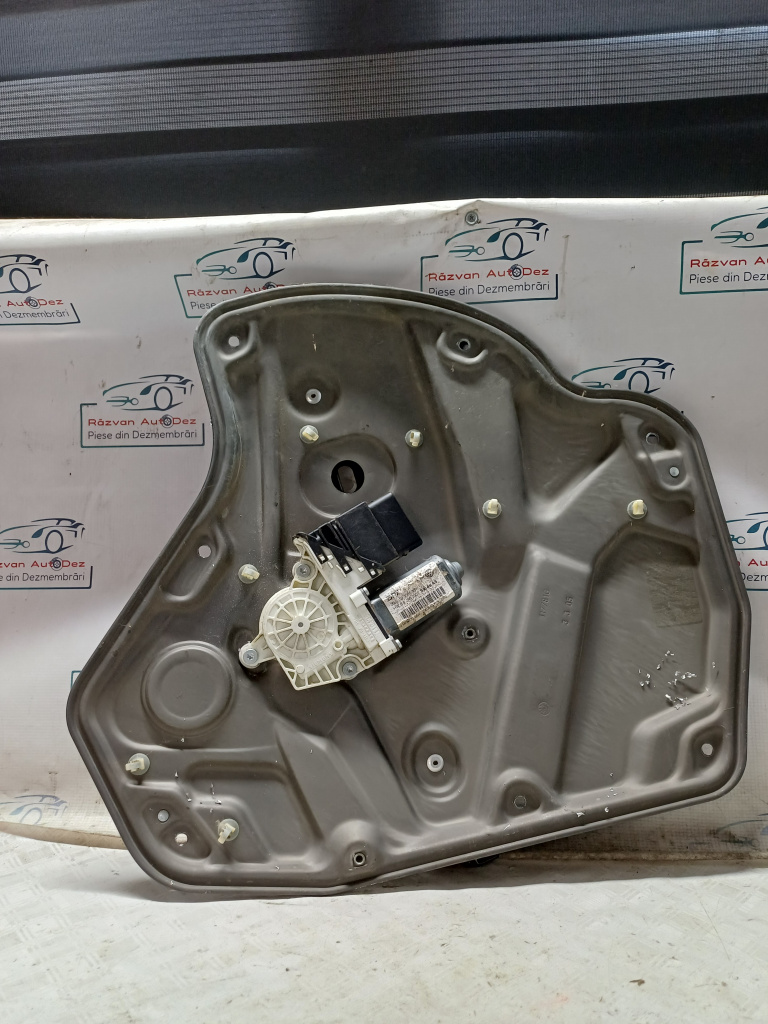 Macara geam stânga spate Skoda Octavia 2 - Motorina 2007, 1K0959795E