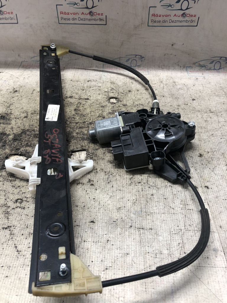 Macara geam stânga spate Skoda Octavia 3 2014, 5F0839461