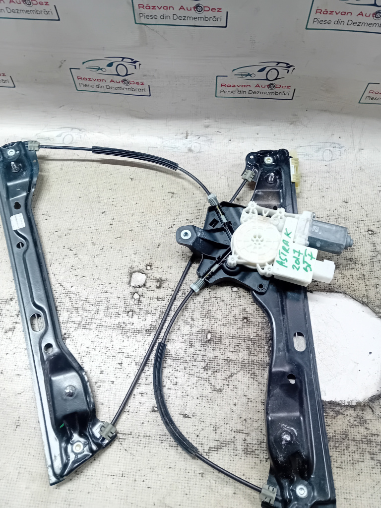Macara geam stânga spate Skoda Superb 3 2018, 39142315