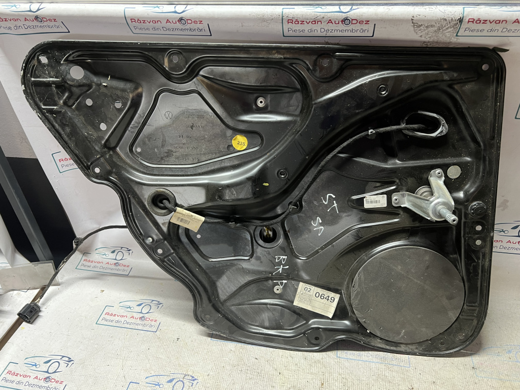 Macara geam stânga spate Volkswagen Passat B6 2006, 3C4839755D