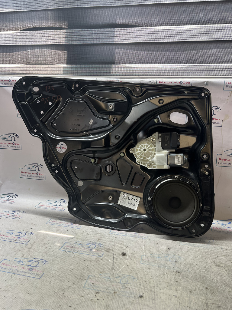 Macara geam stânga spate Volkswagen Passat B7 2012, 3AA839755