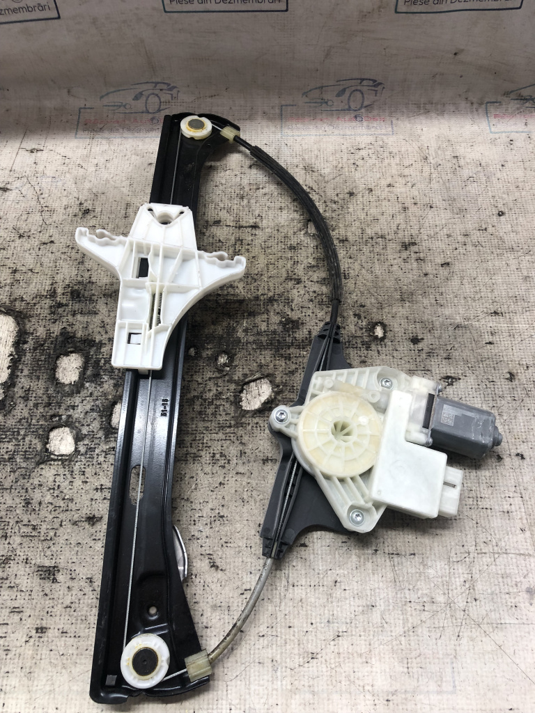 Macara geam stânga spate Volkswagen Passat B8 2016, 3G9839461A